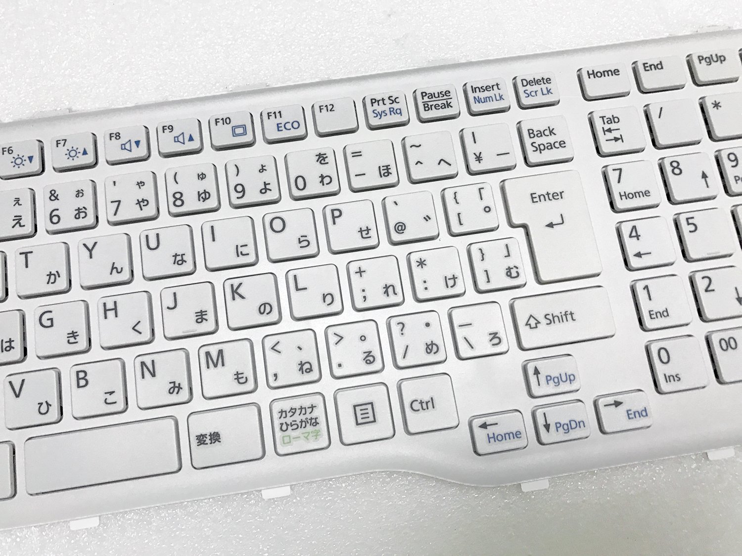 Amazon | 日本語キーボード 適用す る 富士通 FMV LIFEBOOK AH32/H